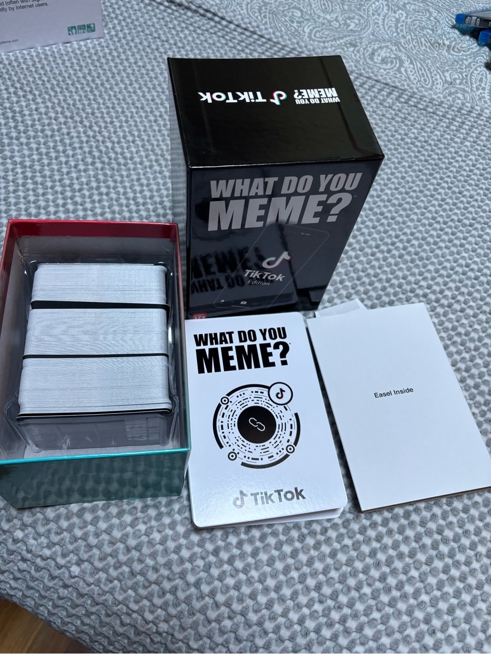 What Do You Meme? TikTok Edition Party Game